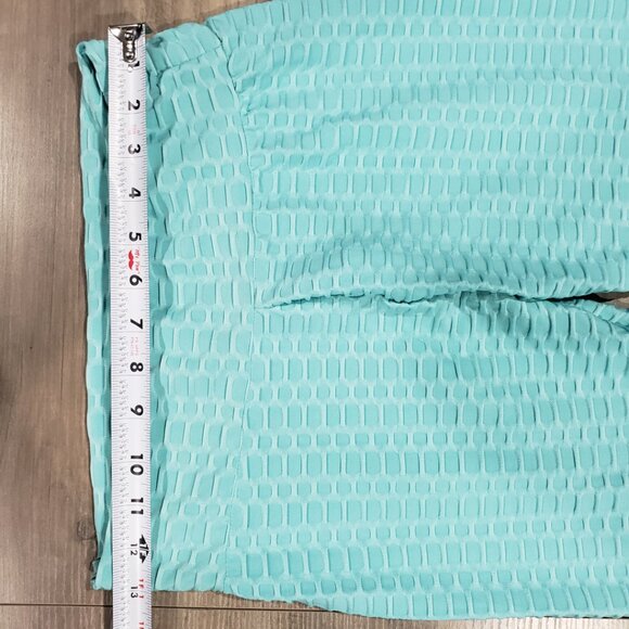 Viral Booty Scrunch Leggings large - Picture 8 of 10